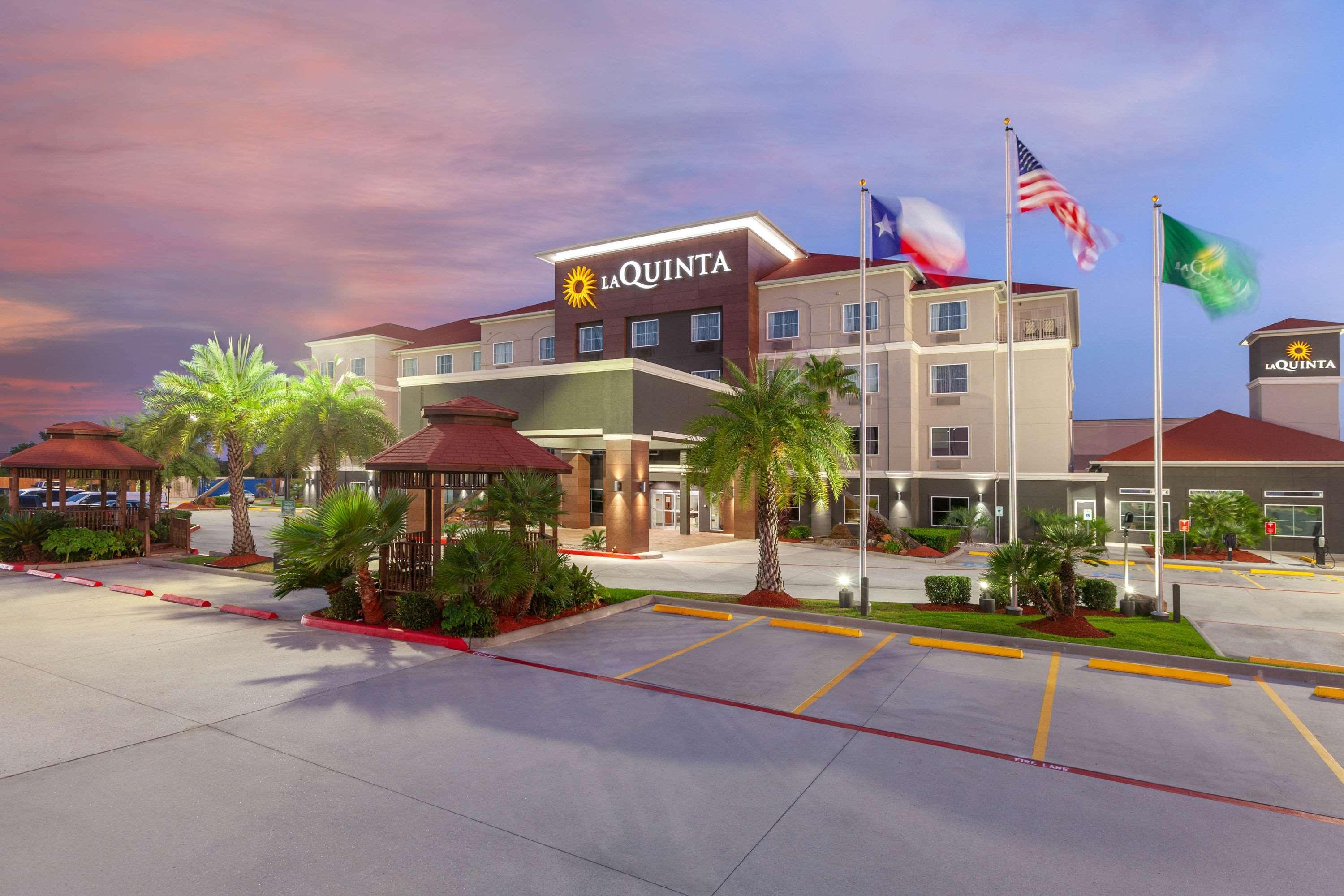 La Quinta By Wyndham Houston Channelview Cloverleaf Eksteriør billede